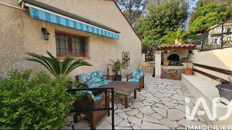 Maison - 105 m² - 4 pièces