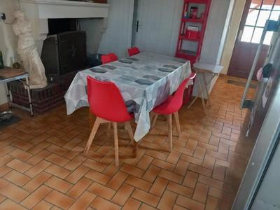Maison - 87 m² - 4 pièces
