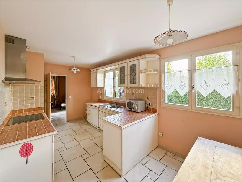 Maison - 145 m² - 6 pièces