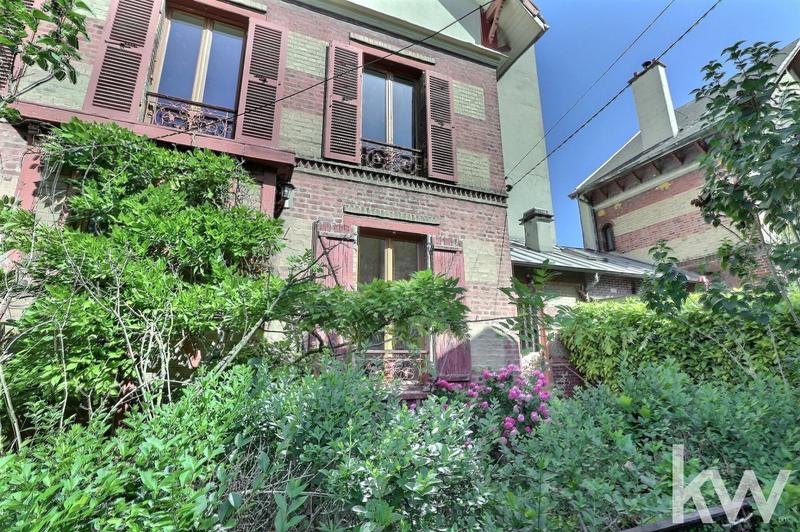 Maison - 150 m² - 8 pièces