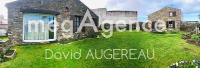 Maison de village - 189 m² - 8 pièces