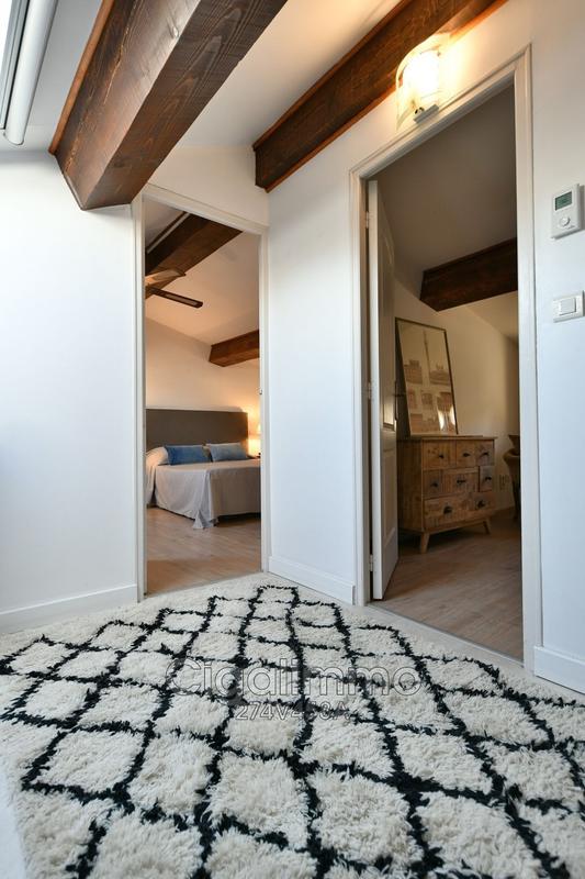 Appartement - 89 m² - 4 pièces