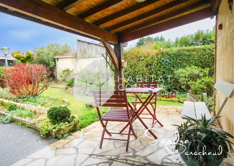 Maison - 94 m² - 7 pièces