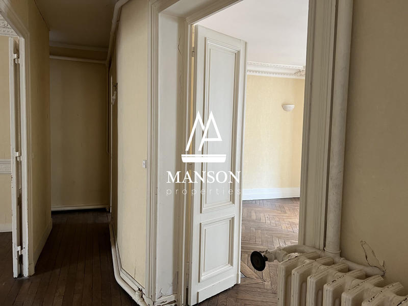 Appartement - 110 m² - 4 pièces