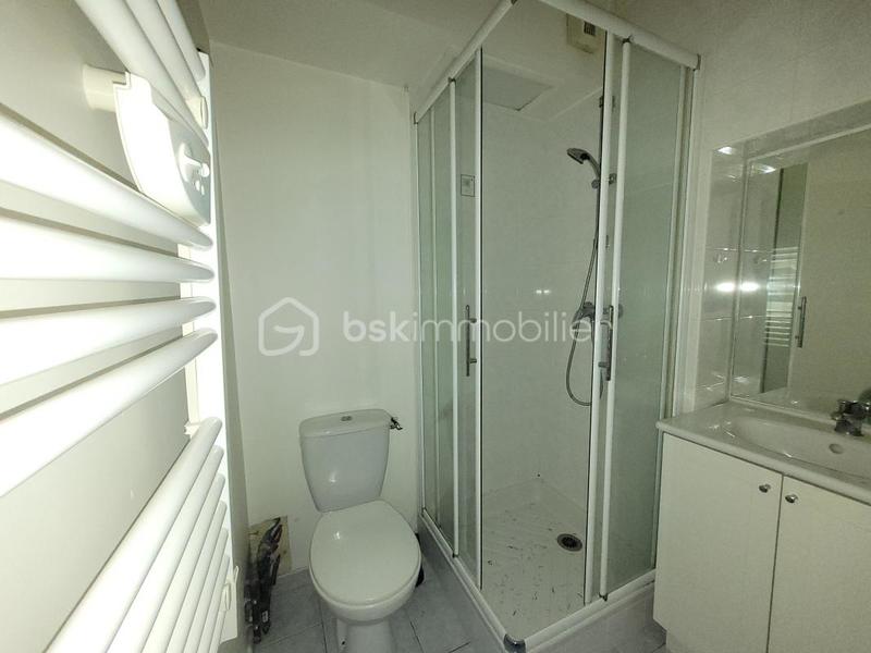 Studio - 24 m² - 1 pièce