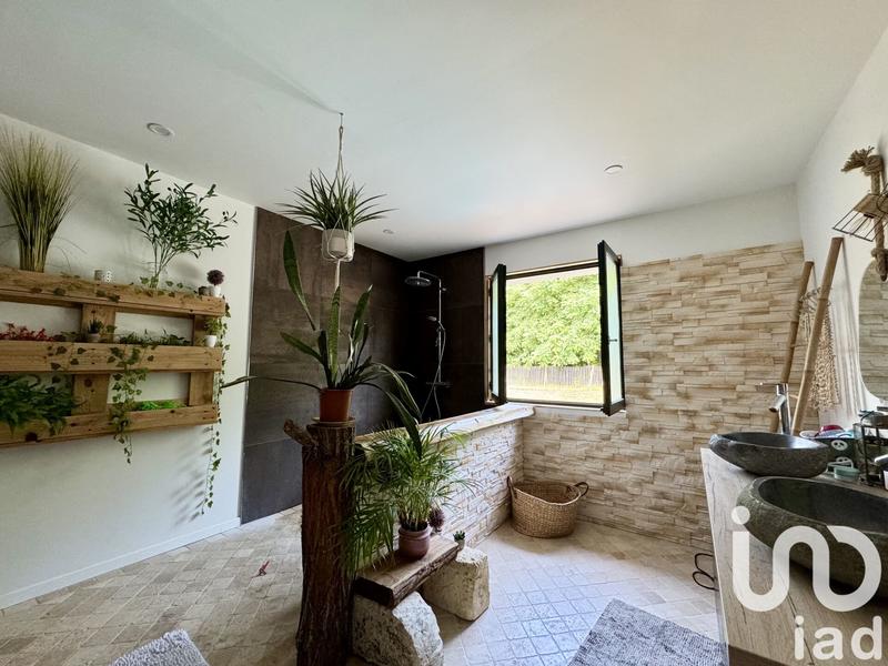 Maison - 147 m² - 6 pièces