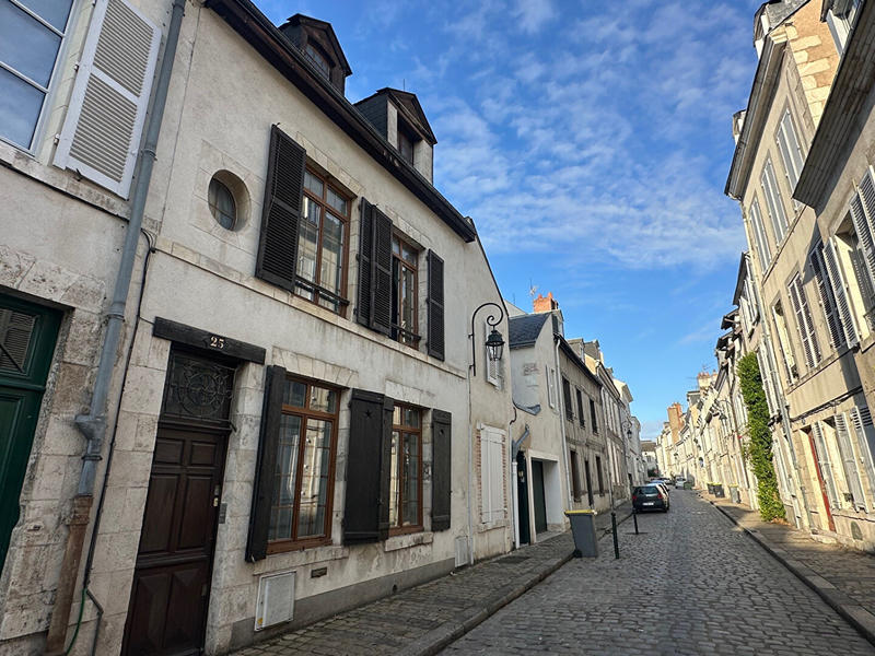 Maison - 189 m² - 7 pièces