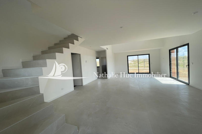 Maison - 99 m² - 4 pièces