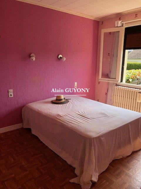 Maison traditionnelle - 64 m² - 4 pièces