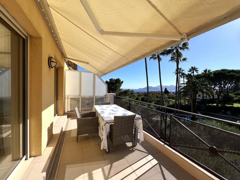 Appartement - 113 m² - 4 pièces