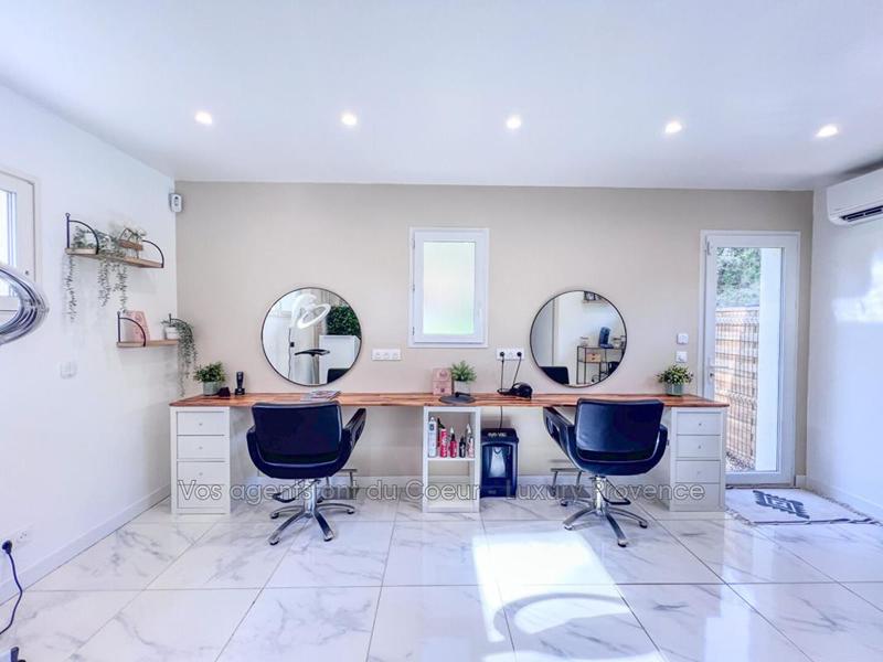 Villa - 140 m² - 5 pièces