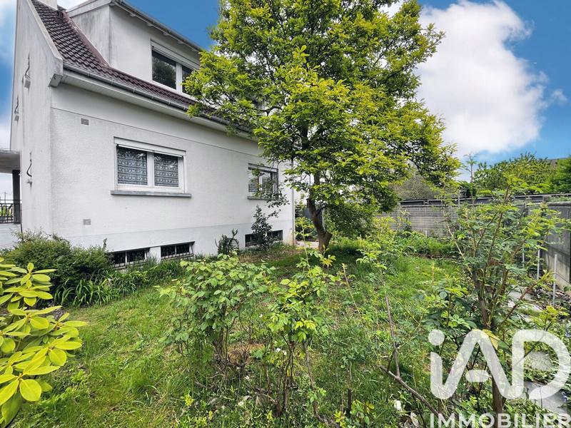 Maison - 150 m² - 7 pièces