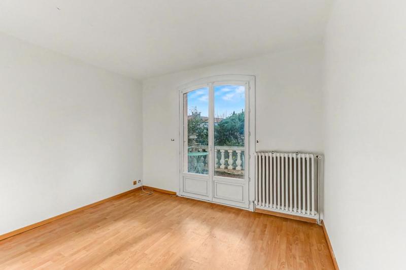 Maison - 185 m² - 7 pièces