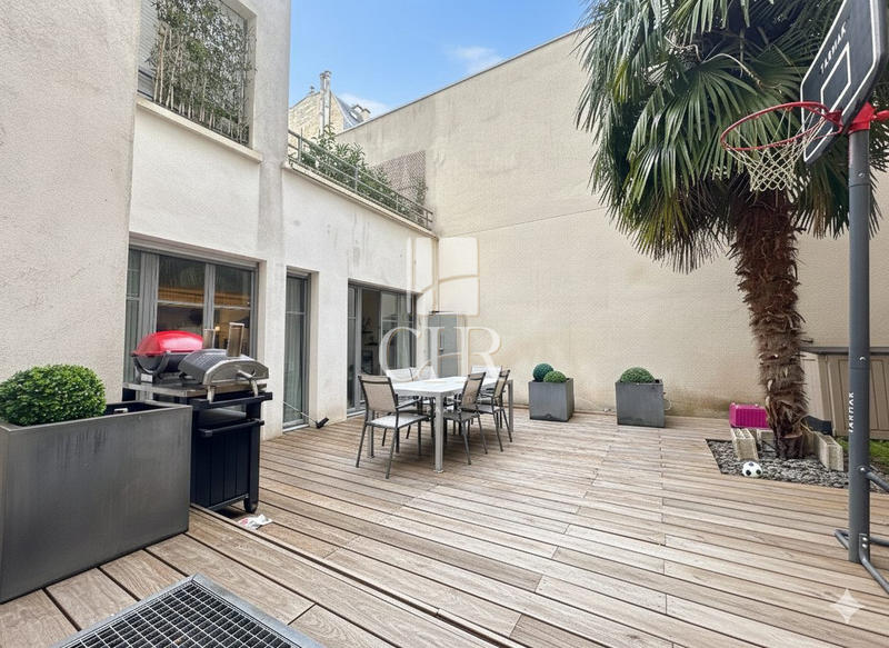 Appartement - 136 m² - 4 pièces