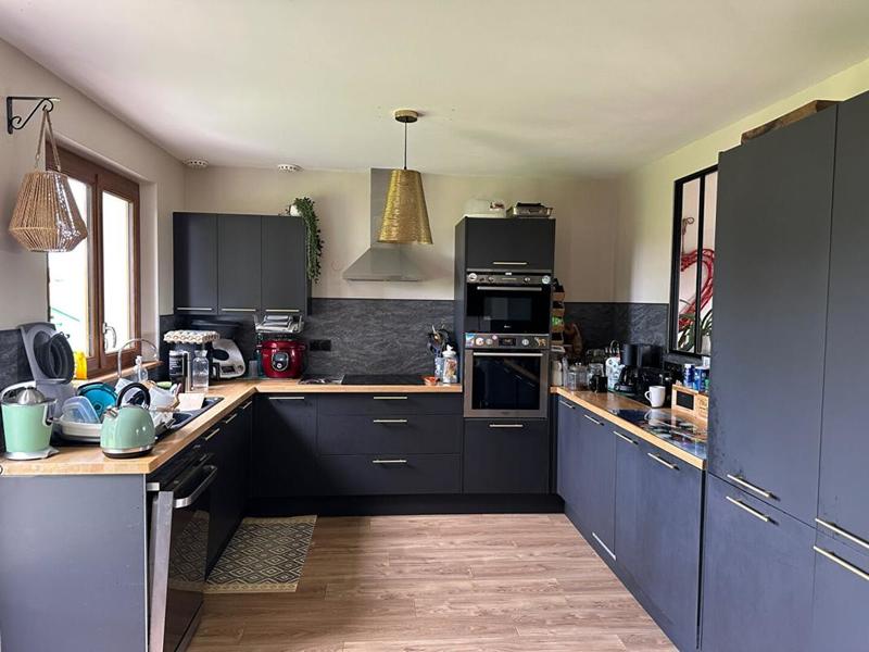 Maison - 190 m² - 8 pièces