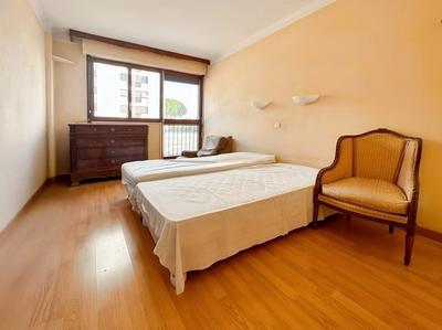 Appartement - 97 m² - 4 pièces