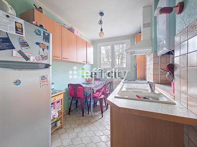 Appartement - 68 m² - 4 pièces