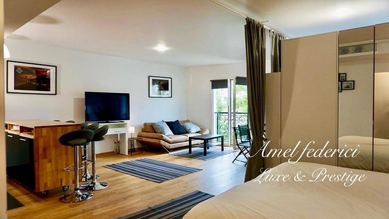 Appartement bourgeois - 57 m² - 3 pièces