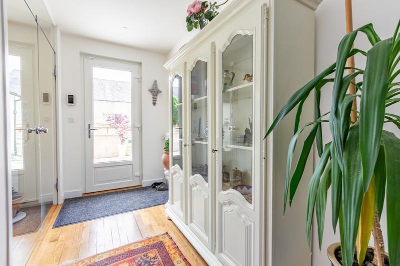 Maison - 260 m² - 8 pièces