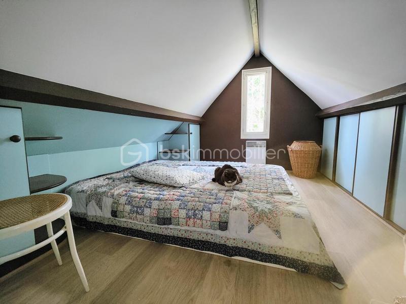 Maison - 390 m² - 15 pièces