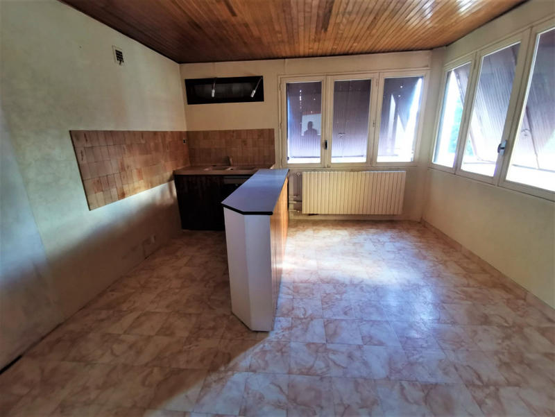 Maison - 140 m² - 7 pièces