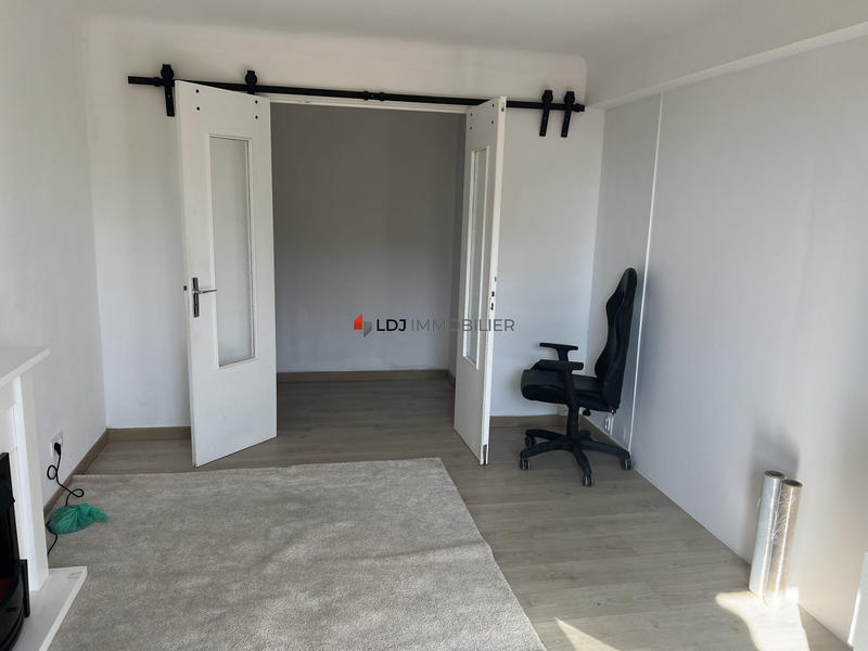 Appartement - 56 m² - 3 pièces