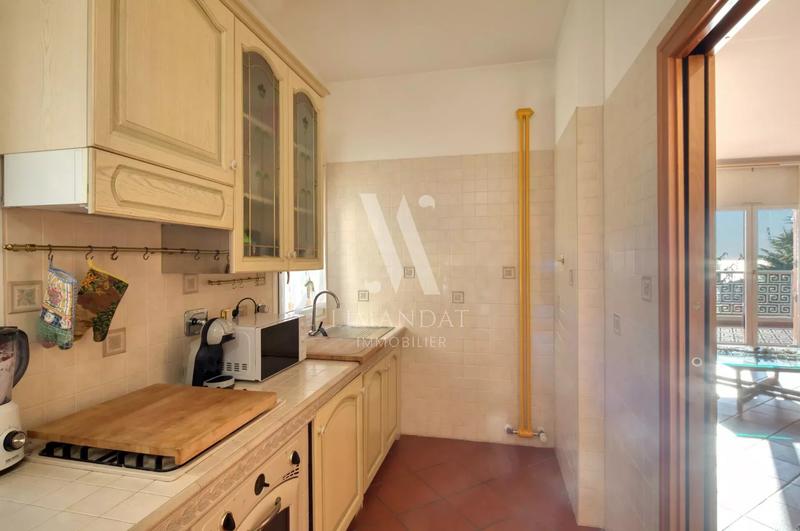 Villa - 165 m² - 6 pièces