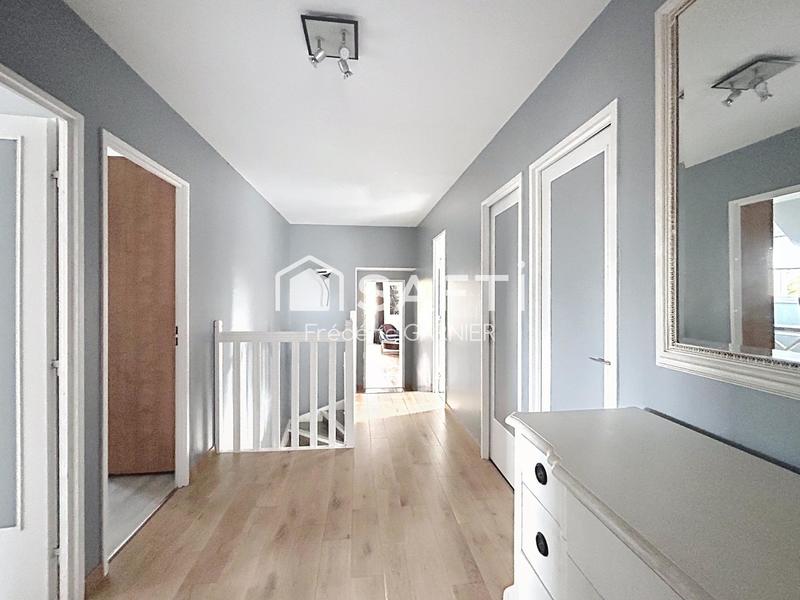 Maison - 202 m² - 7 pièces