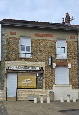 Immeuble - 109 m² - 5 pièces