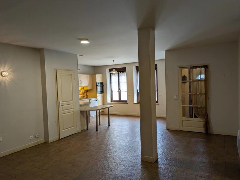 Appartement - 84 m² - 3 pièces