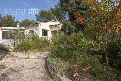 Maison ancienne - 157 m² - 8 pièces