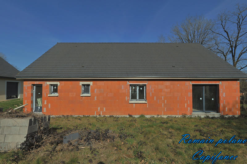 Maison - 130 m² - 1 pièce