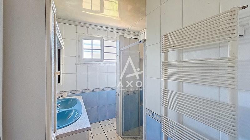 Maison - 97 m² - 4 pièces