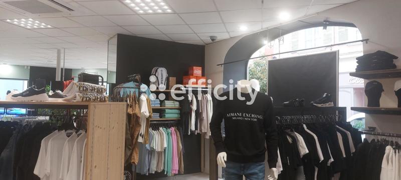 Fonds de commerce - 240 m²