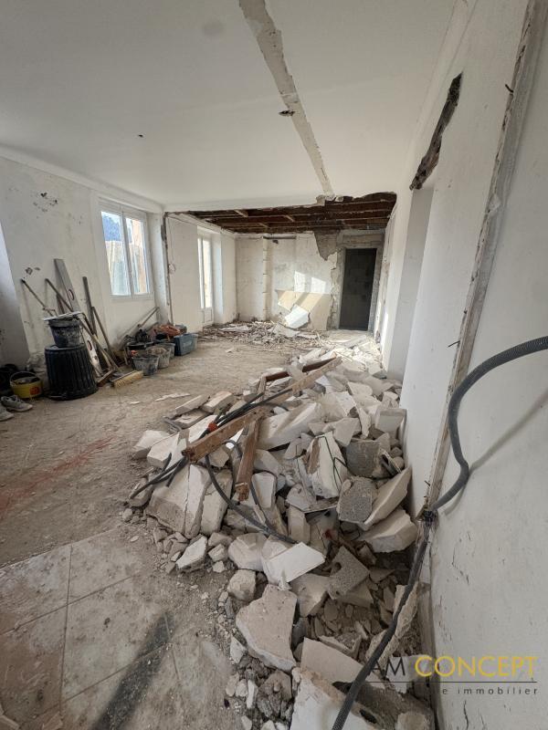 Appartement - 112 m² - 5 pièces