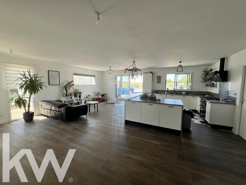 Maison - 123 m² - 5 pièces