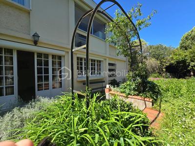 Maison - 160 m² - 7 pièces