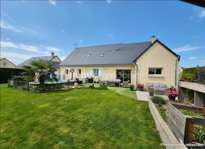 Maison de ville - 142 m² - 6 pièces