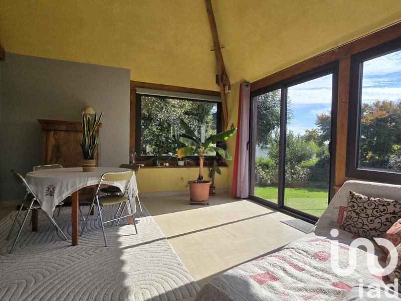 Maison - 180 m² - 7 pièces