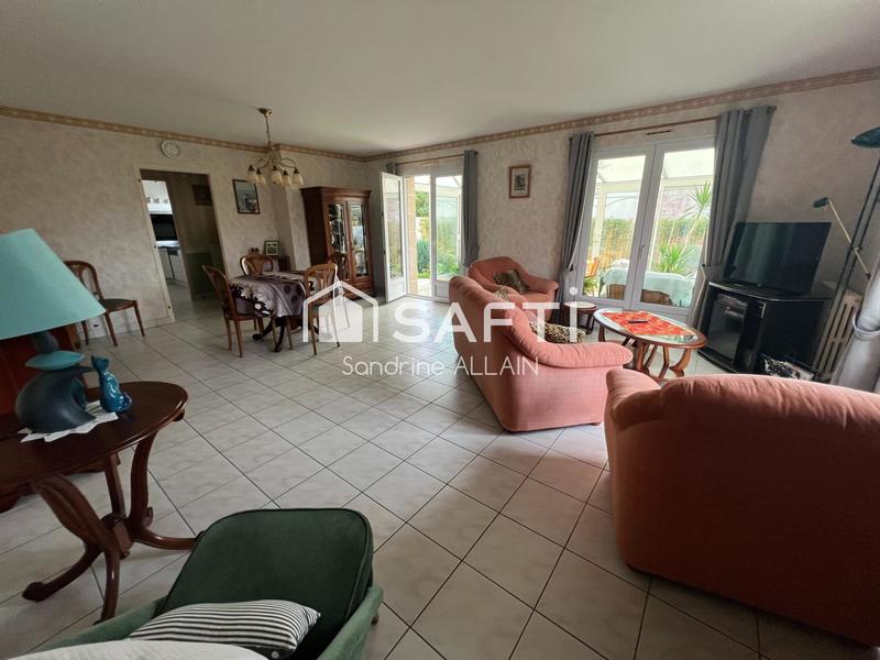 Maison - 94 m² - 5 pièces
