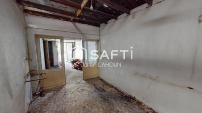 Maison - 148 m² - 10 pièces