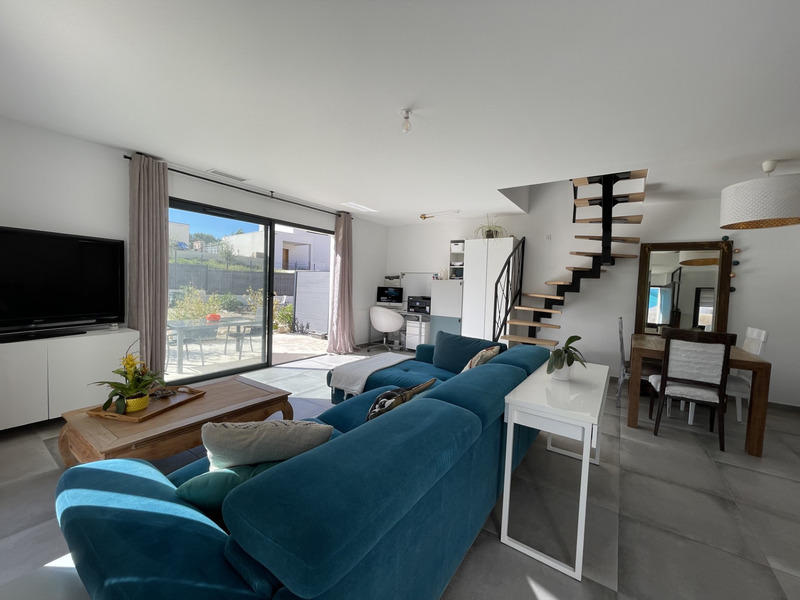 Maison - 165 m² - 6 pièces