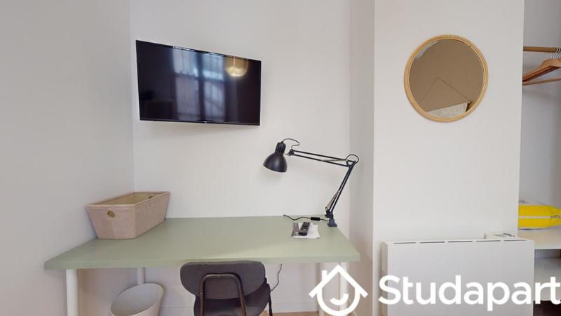 Chambre - 12 m² - 1 pièce