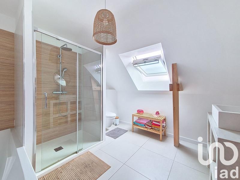 Maison - 111 m² - 6 pièces