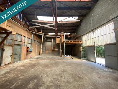 Local commercial - 200 m² - 1 pièce