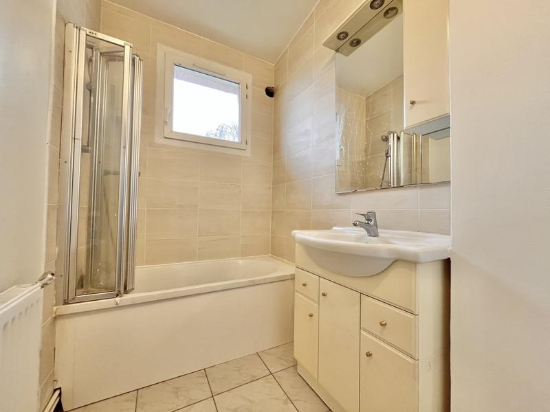 Maison - 87 m² - 4 pièces