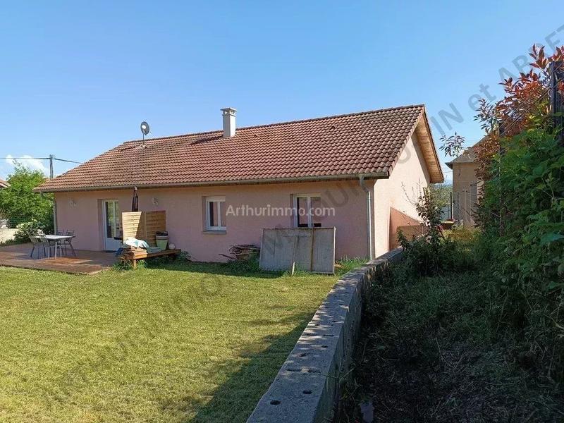 Maison - 89 m² - 5 pièces