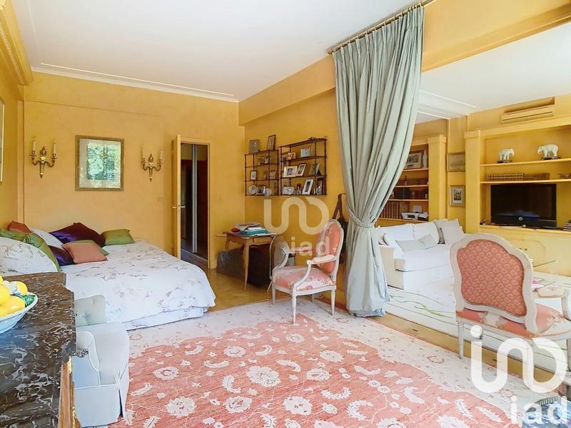 Appartement - 100 m² - 4 pièces