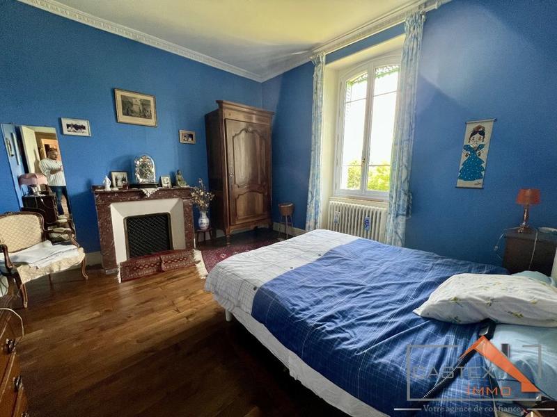 Maison bourgeoise - 224 m² - 9 pièces