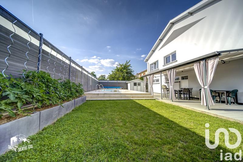 Maison de village - 180 m² - 7 pièces